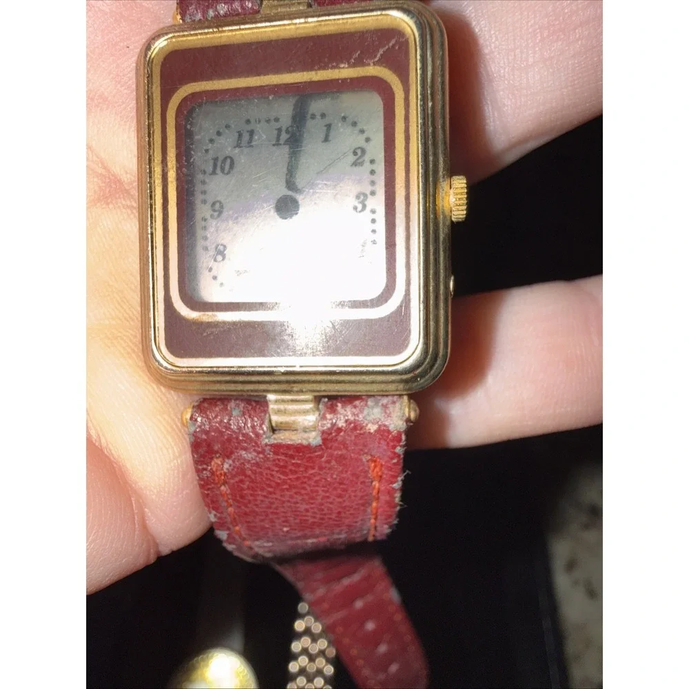 Lot of 8 Vintage Ladies Quartz Watches Wrangler Aeropostale, Marcelle Welch 5440